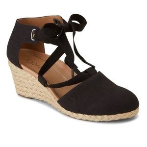Vionic Kaitlyn Wedge